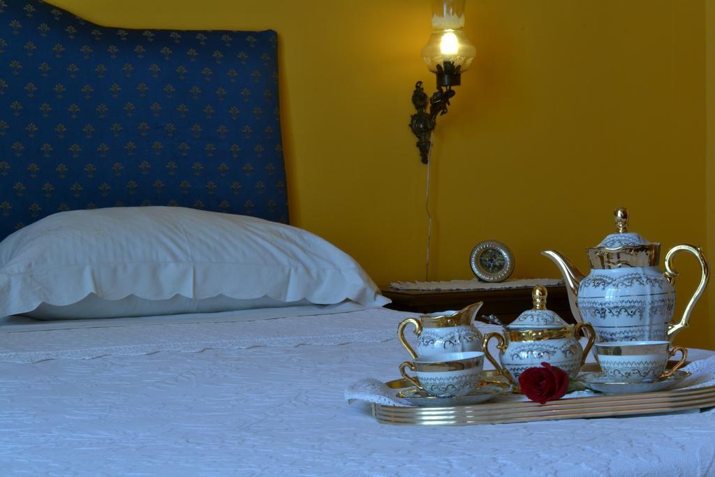 ナポリ ア カーザ ディ マンマ Bed & Breakfast 部屋 写真