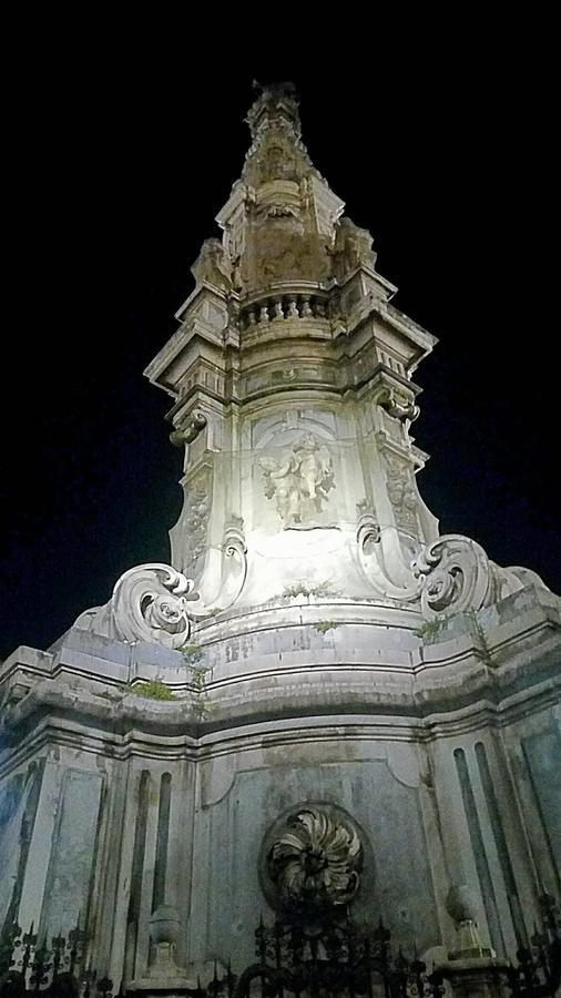 ナポリ ア カーザ ディ マンマ Bed & Breakfast エクステリア 写真